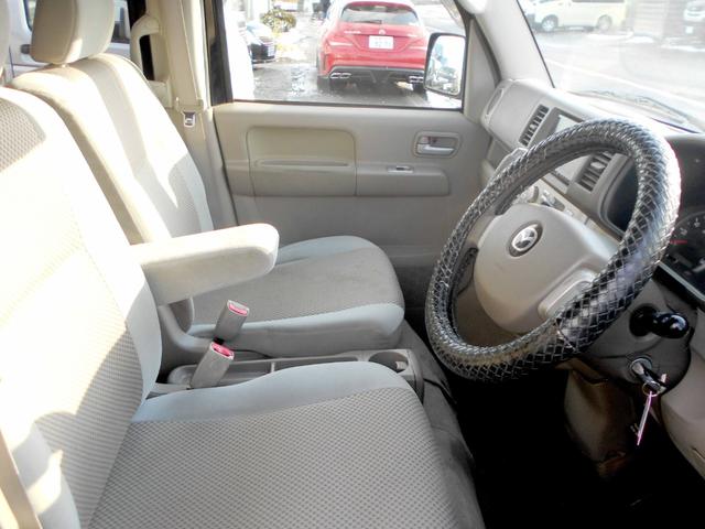 スクラムワゴン ＰＺターボ　スペシャルパッケージ　４ＷＤ　６６０ＰＺターボスペシャル　両側電動パワースライド　修復歴無し　エンジンスターター　新品タービン搭載　ＨＩＤ　ナビ　リアヒーター　後期型（27枚目）