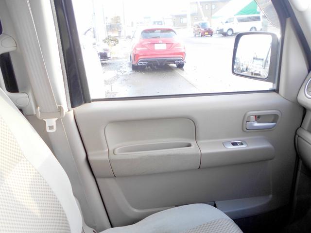 スクラムワゴン ＰＺターボ　スペシャルパッケージ　４ＷＤ　６６０ＰＺターボスペシャル　両側電動パワースライド　修復歴無し　エンジンスターター　新品タービン搭載　ＨＩＤ　ナビ　リアヒーター　後期型（42枚目）