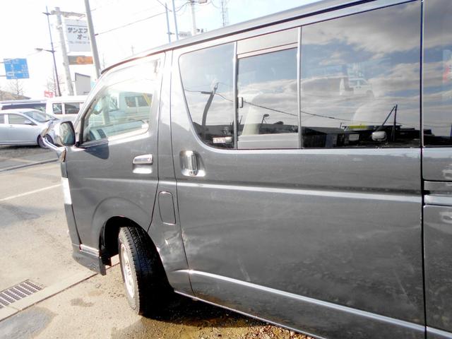 ハイエースバン ロングスーパーＧＬ　４ＷＤ　５ドア　２．５ＤＴ　両側スライド　４型フェイス＆スポイラー　ＬＥＤヘッド＆フォグ　革調シートカバー　エアロボンネット　リアヒーター＆クーラー　タイミングベルト交換済（7枚目）