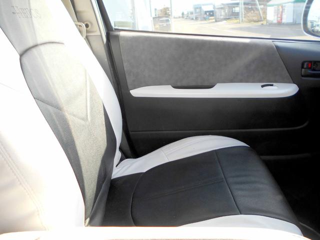 ハイエースバン ロングスーパーＧＬ　４ＷＤ　５ドア　２．５ＤＴ　両側スライド　４型フェイス＆スポイラー　ＬＥＤヘッド＆フォグ　革調シートカバー　エアロボンネット　リアヒーター＆クーラー　タイミングベルト交換済（24枚目）