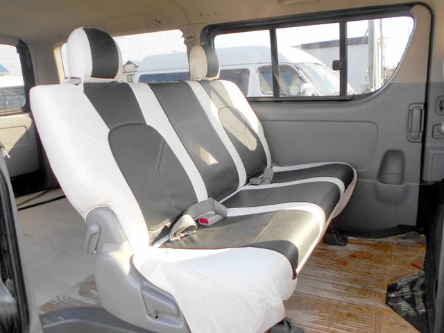 ハイエースバン ロングスーパーＧＬ　４ＷＤ　５ドア　２．５ＤＴ　両側スライド　４型フェイス＆スポイラー　ＬＥＤヘッド＆フォグ　革調シートカバー　エアロボンネット　リアヒーター＆クーラー　タイミングベルト交換済（31枚目）