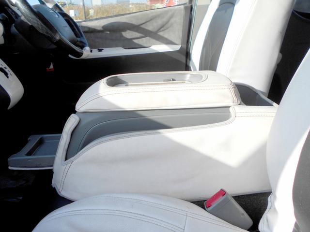 ハイエースバン ロングスーパーＧＬ　４ＷＤ　５ドア　２．５ＤＴ　両側スライド　４型フェイス＆スポイラー　ＬＥＤヘッド＆フォグ　革調シートカバー　エアロボンネット　リアヒーター＆クーラー　タイミングベルト交換済（33枚目）