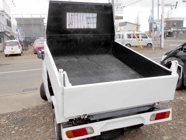ミニキャブトラック 楽床ダンプ　４ＷＤ　６６０　ＰＴＯダンプ　エアコン＆パワステ付（8枚目）