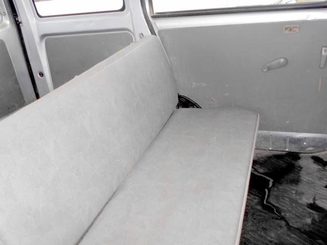 ミニキャブバン ＣＤ　切替式パートタイム４ＷＤ　６６０ＣＤ　オートマ　走行３５０００キロ（25枚目）