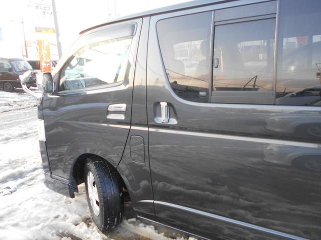 ハイエースバン ロングスーパーGL 2.5DT 4型フェイス スポイラー テール LEDヘッド&フォグ 木目調パネル コンビハンドル リアヒーター&クーラー ナビ バックカメラ(3枚目)