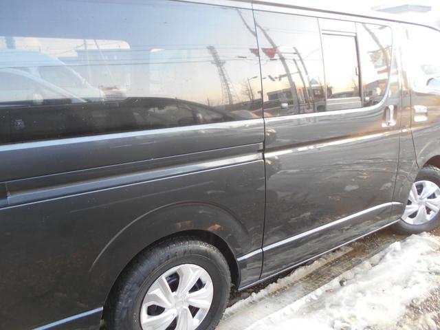 ハイエースバン ロングスーパーGL 2.5DT 4型フェイス スポイラー テール LEDヘッド&フォグ 木目調パネル コンビハンドル リアヒーター&クーラー ナビ バックカメラ(11枚目)