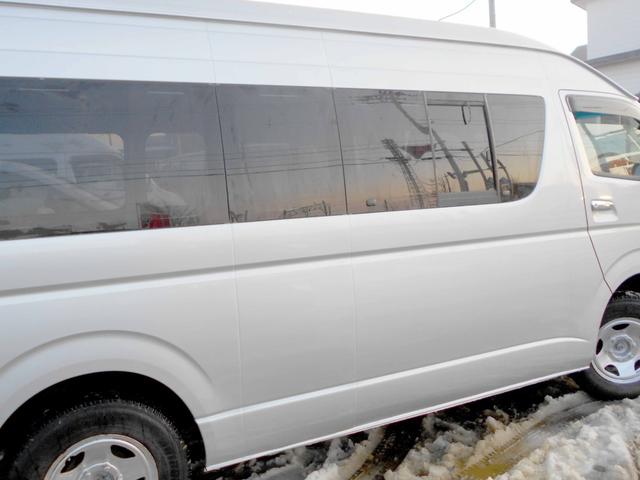 ハイエースバン SロングDX 4WD 2.5DT 4型フェイス&スポイラー テール 修復歴無し LEDヘッド&フォグ コンビハンドル 100V電源 リアヒーター 1オーナー車 ヒッチメンバー(17枚目)
