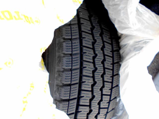 レジアスエースバン ロングスーパーＧＬ　４ＷＤ　２．５ＤＴ　スーパーＧＬ　４型フェイス＆スポイラー　ＬＥＤヘッドライト＆フォグ　１００Ｖ電源　バックカメラ　ＥＴＣ　リアヒーター＆クーラー　タイミングベルト交換済　夏冬タイヤ付（44枚目）