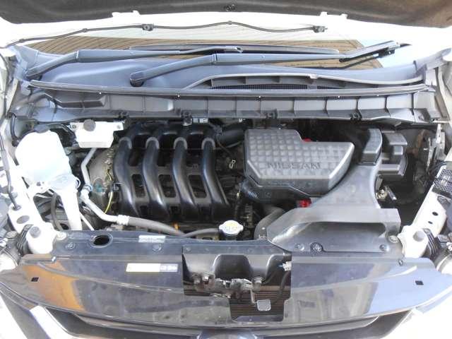 セレナ ２．０　Ｘ　ＶセレクションＩＩ　４ＷＤ　エマージェンシーブレーキ・ＶＤＣ・両側オー（9枚目）