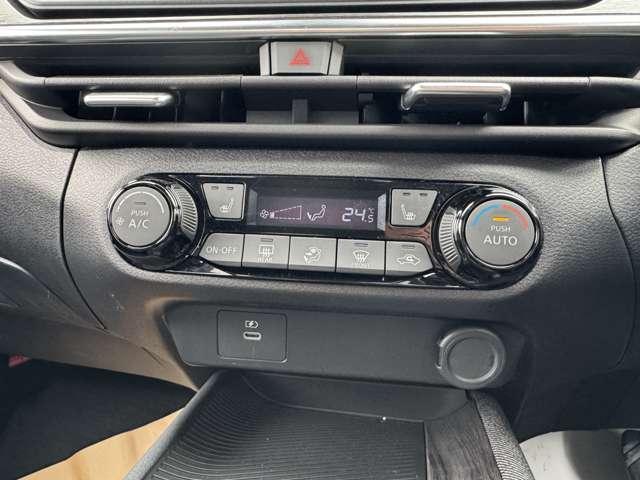 オーラ 1.2 G FOUR レザーエディション 4WD 試乗車アップ エマージェンシーブレーキ ア(10枚目)