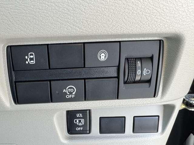 ルークス 660 X 4WD アラウンドビューモニター インテリジェン(10枚目)