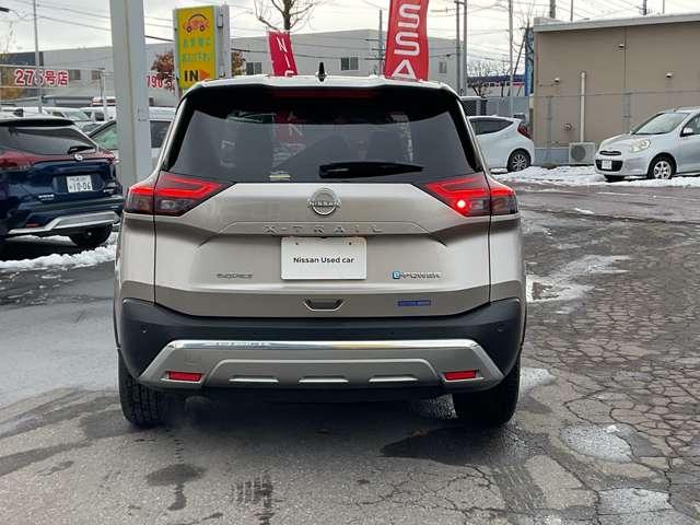 エクストレイル 1.5 G e-4ORCE 4WD プロパイロット 純正大型ナビ(5枚目)