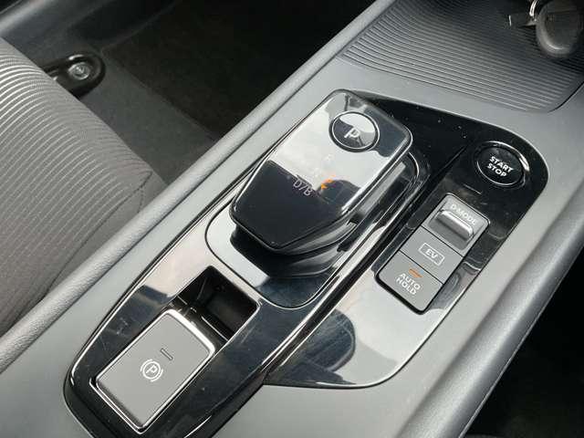 ノート 1.2 X FOUR 4WD ハンドルヒーター(15枚目)