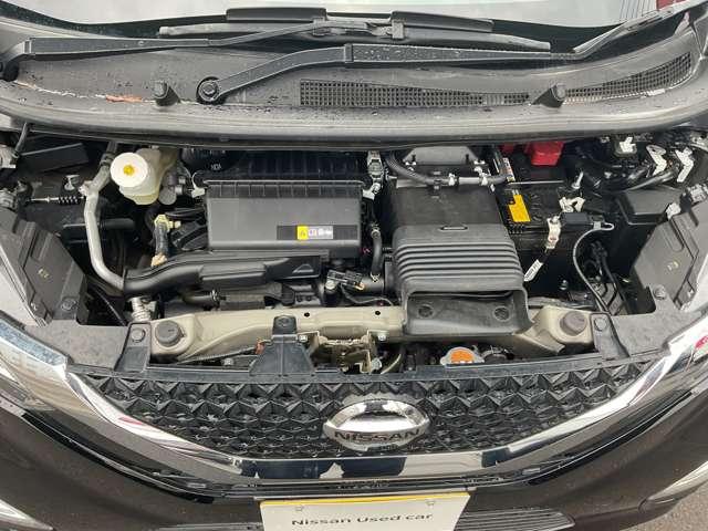 デイズ 660 ハイウェイスターGターボ 4WD プロパイロット 9インチ純正ナビ(8枚目)