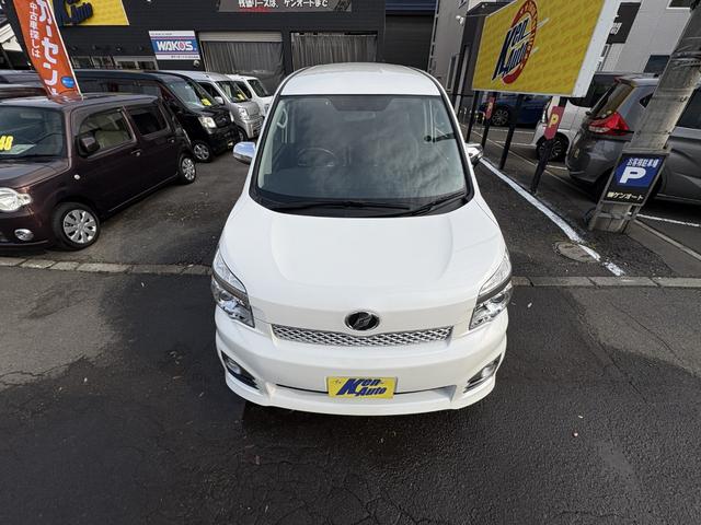 ヴォクシー ＺＳ　煌ＩＩＩ　事故無　４ＷＤ　本州仕入　スマートキー（スペアーアリ）　両側パワースライドドア　レザーハーフシート　８人乗　ビルトインＥＴＣ　フルセグナビ　バックカメラタットレスホイル付　全磨き済（40枚目）