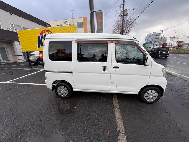 ハイゼットカーゴ クルーズターボ　事故無　４ＷＤ　錆少ない本州仕入　ＴＵＲＢＯ　地デジナビ　電動格納ミラー　ＥＴＣ　全磨き済　エンジンオイル交換　オイルエレメント交換　ＡＴＦ交換（5枚目）