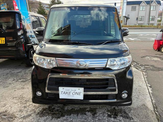 タント カスタムＸ　車検９年４月　社外ナビＴＶ　左パワースライド　４ＷＤ　ＥＴＣ　電動スライドドア　ＴＶ　ＨＩＤ　スマートキー　アイドリングストップ　ベンチシート　ＣＶＴ　盗難防止システム　ＡＢＳ　ＣＤ　ＤＶＤ再生　Ｂｌｕｅｔｏｏｔｈ　アルミホイール　衝突安全ボディ（10枚目）