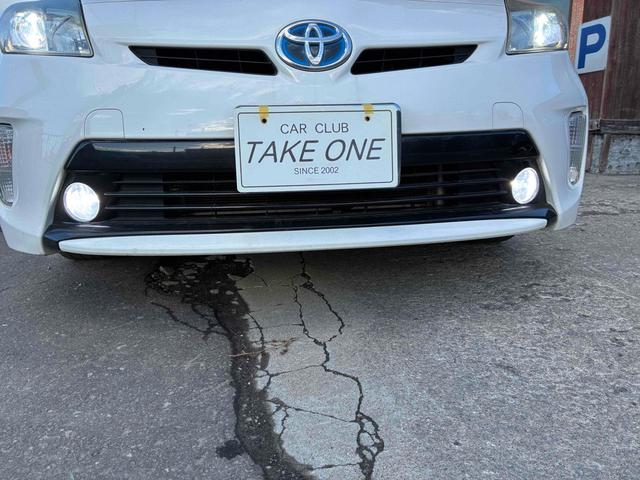 プリウス Ｇ　車検８年１１月　スマートキー×２　ＥＴＣ　ＥＴＣ　バックカメラ　オートクルーズコントロール　アルミホイール　ＨＩＤ　パワーシート　スマートキー　アイドリングストップ　電動格納ミラー　ＣＶＴ　盗難防止システム　衝突安全ボディ　ＡＢＳ　ＥＳＣ（23枚目）