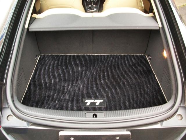 ＴＴクーペ ２．０ＴＦＳＩ　クワトロ　２．０ＴＦＳＩ　クワトロ　４ＷＤ（18枚目）