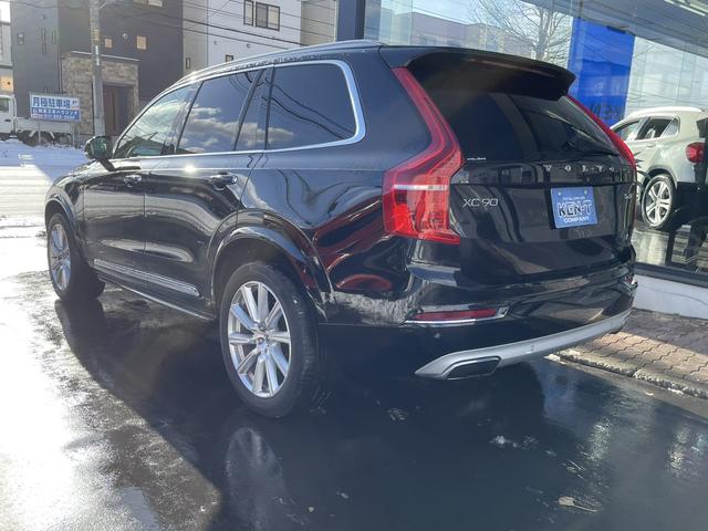 ＸＣ９０ Ｔ６　ＡＷＤ　インスクリプション　４ＷＤ　ＥＴＣ　全周囲カメラ　クリアランスソナー　オートクルーズコントロール　パワーシート　ナビ　ＴＶ　ＬＥＤヘッドランプ　電動リアゲート　アルミホイール　電動格納ミラー　シートヒーター　革シート（4枚目）