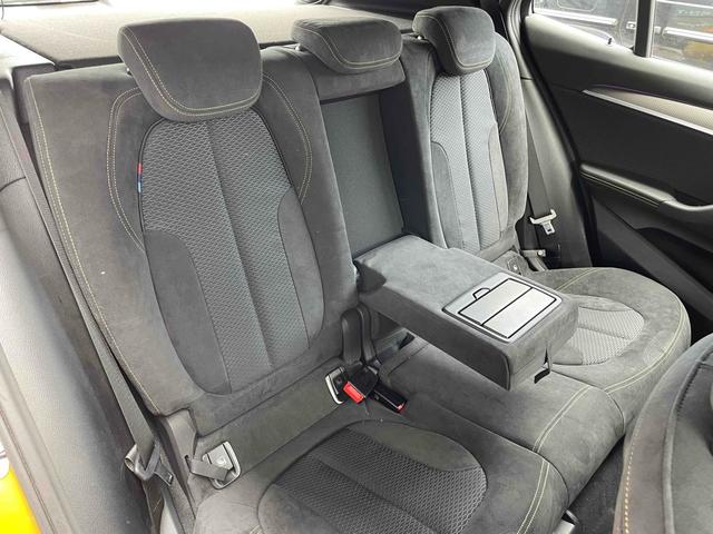 Ｘ２ ｘＤｒｉｖｅ　１８ｄ　ＭスポーツＸ　バックカメラ　クリアランスソナー　ターボ　ナビ　オートライト　アルミホイール　スマートキー　アイドリングストップ　電動格納ミラー　ＡＴ　ＵＳＢ　Ｂｌｕｅｔｏｏｔｈ　ＥＳＣ　エアコン　パワーステアリング（11枚目）