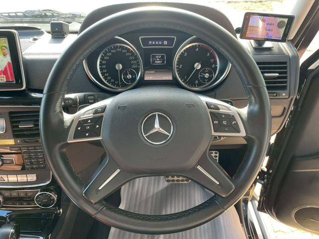 Ｇクラス Ｇ３５０　ブルーテック　３５ｔｈアニバーサリーＥＤ　４ＷＤ　ドライブレコーダー　ＥＴＣ　バックカメラ　クリアランスソナー　パワーシート　ナビ　ＴＶ　オートライト　アルミホイール　キーレスエントリー　電動格納ミラー　シートヒーター　ＡＴ　ＣＤ　ＥＳＣ（3枚目）
