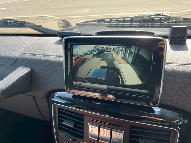 Ｇクラス Ｇ３５０　ブルーテック　３５ｔｈアニバーサリーＥＤ　４ＷＤ　ドライブレコーダー　ＥＴＣ　バックカメラ　クリアランスソナー　パワーシート　ナビ　ＴＶ　オートライト　アルミホイール　キーレスエントリー　電動格納ミラー　シートヒーター　ＡＴ　ＣＤ　ＥＳＣ（4枚目）