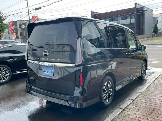 セレナ ハイウェイスターＶ　４ＷＤ　全周囲カメラ　ナビ　ＴＶ　クリアランスソナー　オートクルーズコントロール　衝突被害軽減システム　両側電動スライドドア　ＬＥＤヘッドランプ　スマートキー　アイドリングストップ　シートヒーター（14枚目）