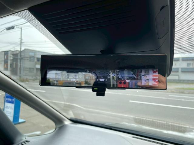 セレナ ハイウェイスターＶ　４ＷＤ　全周囲カメラ　ナビ　ＴＶ　クリアランスソナー　オートクルーズコントロール　衝突被害軽減システム　両側電動スライドドア　ＬＥＤヘッドランプ　スマートキー　アイドリングストップ　シートヒーター（23枚目）