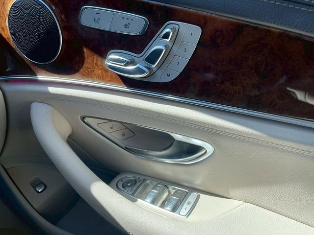 Ｅクラス Ｅ４００　４マチック　エクスクルーシブ　４ＷＤ　ドライブレコーダー　ＥＴＣ　クリアランスソナー　レーンアシスト　オートクルーズコントロール　衝突被害軽減システム　全周囲カメラ　ナビ　ＴＶ　アルミホイール　オートライト　ＬＥＤヘッドランプ（11枚目）