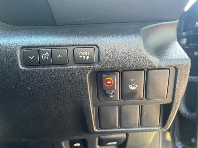 ＩＳ ＩＳ２５０　４ＷＤ　ＥＴＣ　オートクルーズコントロール　バックカメラ　ナビ　ＴＶ　アルミホイール　オートライト　ＨＩＤ　ＡＴ　シートヒーター　スマートキー　電動格納ミラー　盗難防止システム　パワーシート　ＣＤ（11枚目）