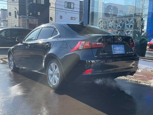 ＩＳ ＩＳ２５０　４ＷＤ　ＥＴＣ　オートクルーズコントロール　バックカメラ　ナビ　ＴＶ　アルミホイール　オートライト　ＨＩＤ　ＡＴ　シートヒーター　スマートキー　電動格納ミラー　盗難防止システム　パワーシート　ＣＤ（19枚目）