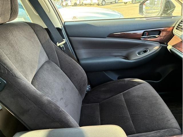 クラウンハイブリッド ロイヤルサルーン　Ｆｏｕｒ（35枚目）