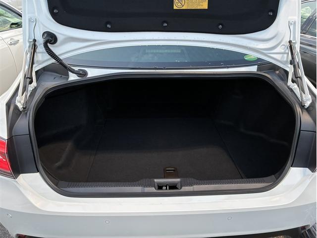 クラウンハイブリッド Ｓ　Ｃパッケージ　Ｆｏｕｒ（13枚目）