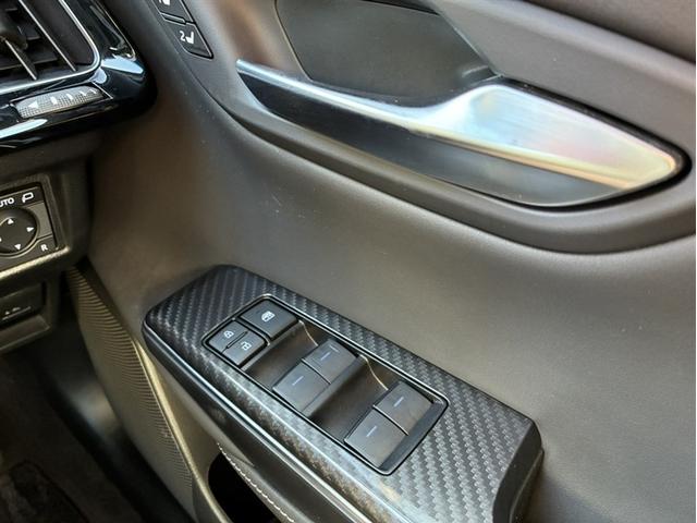 クラウンハイブリッド ＲＳアドバンス　Ｆｏｕｒ（18枚目）