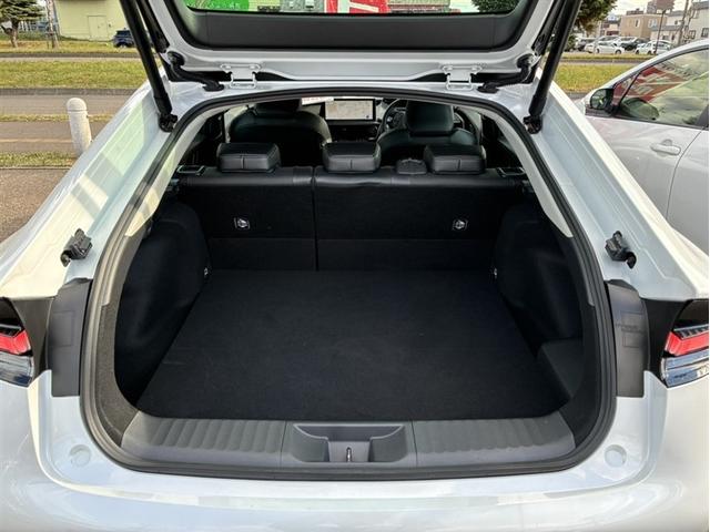 プリウス PHV Z(16枚目)