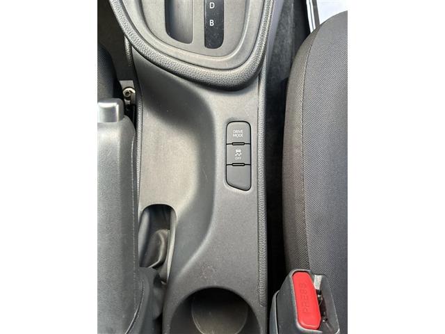 ヤリス X(24枚目)