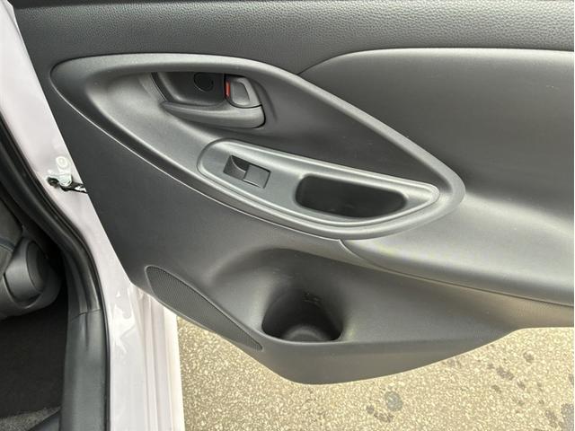 ヤリス X(28枚目)