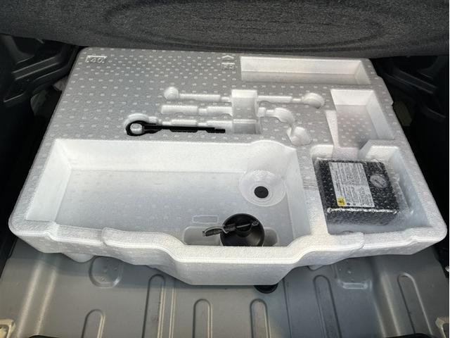 ヤリスクロス ハイブリッドX(27枚目)