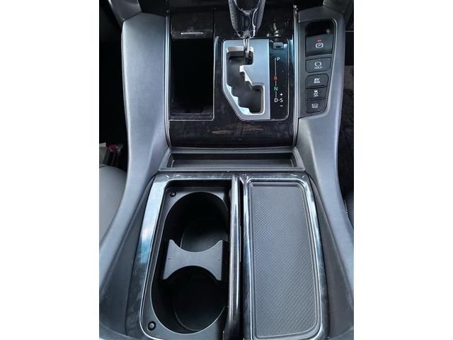 アルファードハイブリッド Ｓ　タイプゴールド（13枚目）