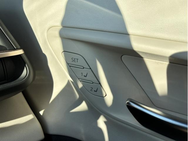 クラウンクロスオーバー Ｇアドバンスド・レザーパッケージ（23枚目）