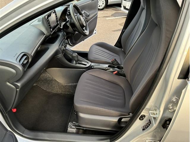 ヤリス Ｘ（24枚目）