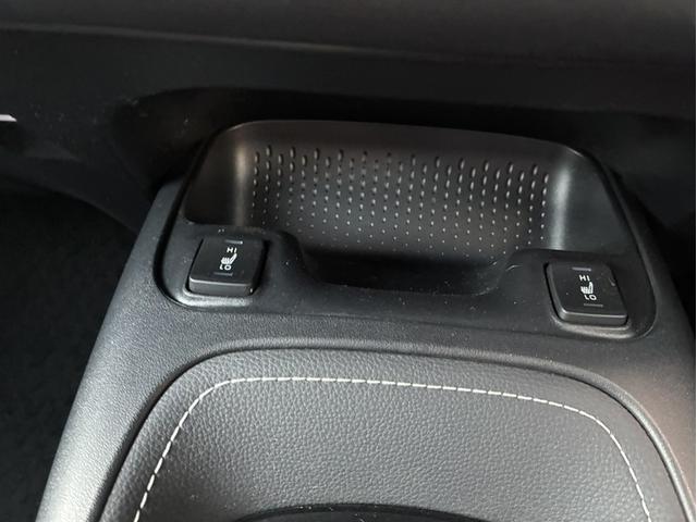 カローラ ハイブリッド　Ｇ（25枚目）