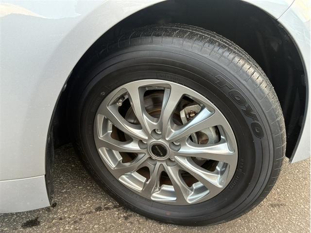 カローラ ハイブリッド　Ｇ（29枚目）