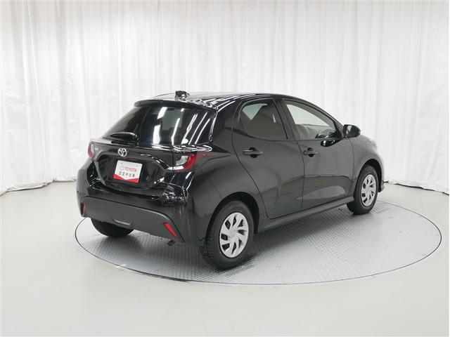 ヤリス Ｘ（3枚目）