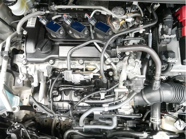 ヤリス Ｘ（5枚目）