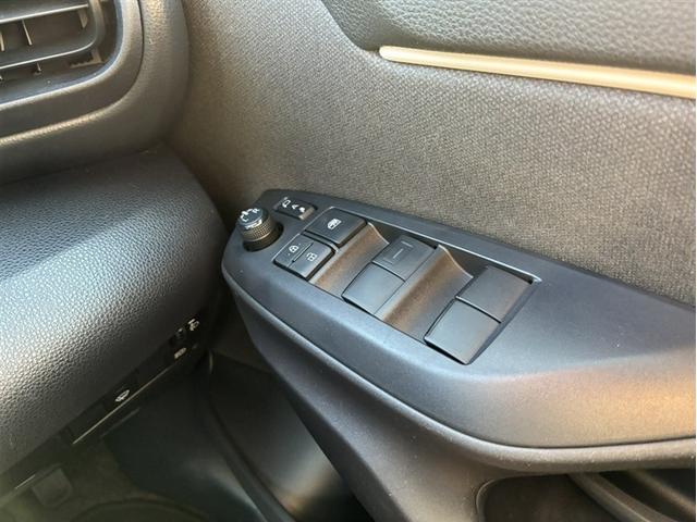 ヤリス X(20枚目)