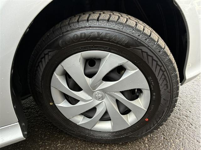 ヤリス Ｘ（10枚目）