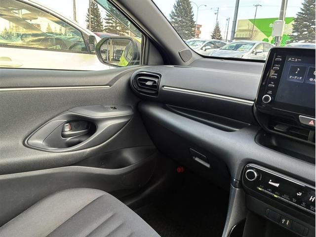 ヤリス ハイブリッドG(37枚目)