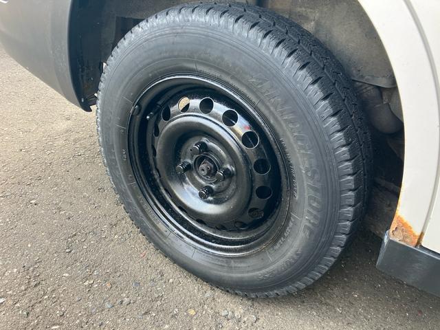 ＡＤエキスパート ＧＸ　４ＷＤ　パワーステアリング　パワーウィンドウ　ＡＢＳ　オートマチック４速　５ドア　１５０，９２８キロ（8枚目）